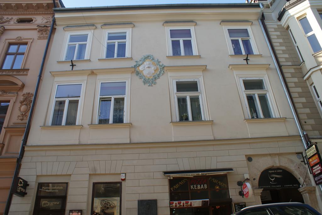 Pokoje Goscinne Wislna Cracóvia Exterior foto