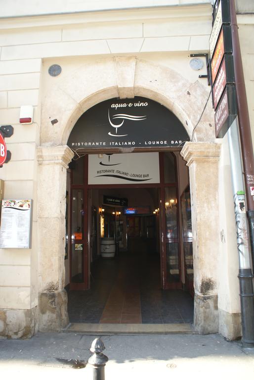 Pokoje Goscinne Wislna Cracóvia Exterior foto