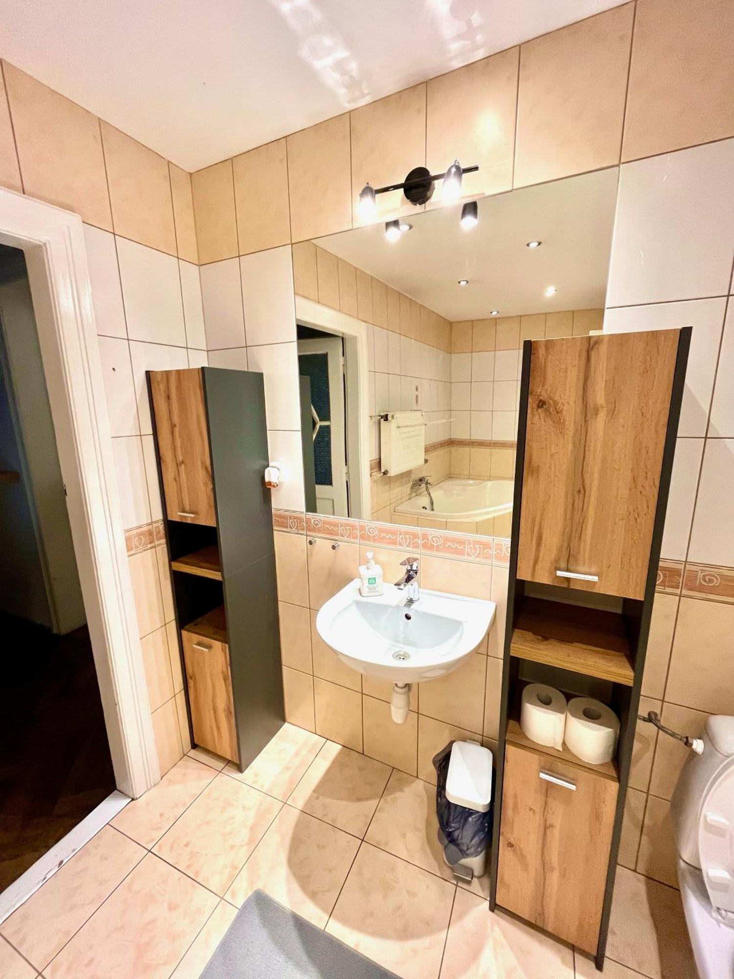 Pokoje Goscinne Wislna Cracóvia Exterior foto