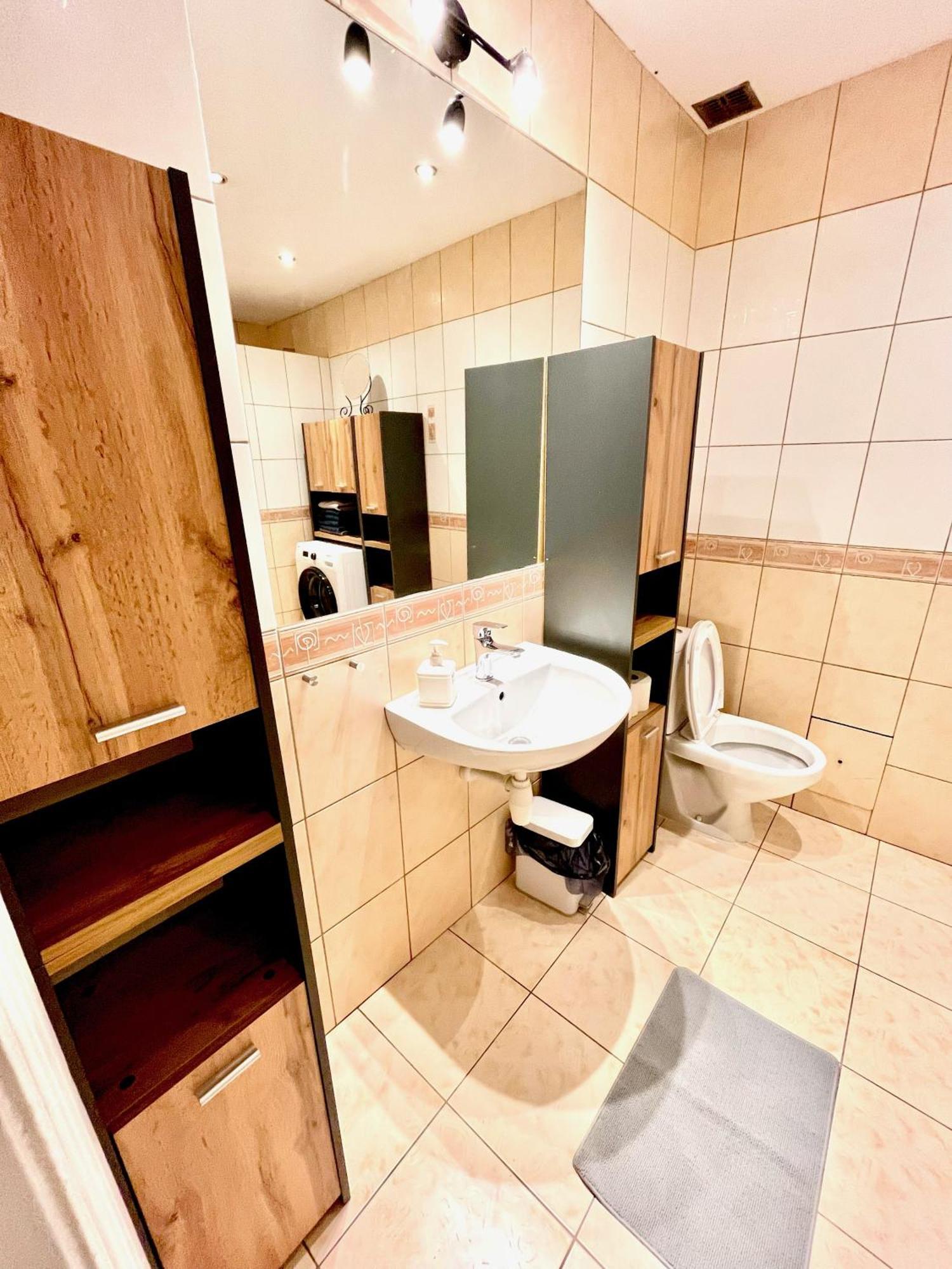 Pokoje Goscinne Wislna Cracóvia Exterior foto