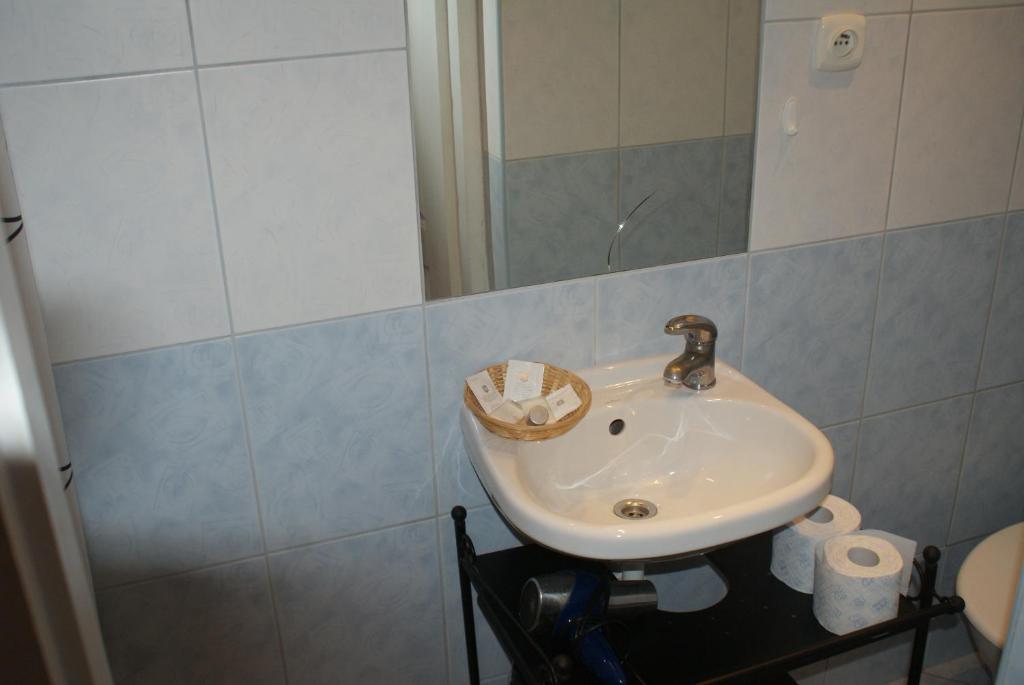 Pokoje Goscinne Wislna Cracóvia Quarto foto